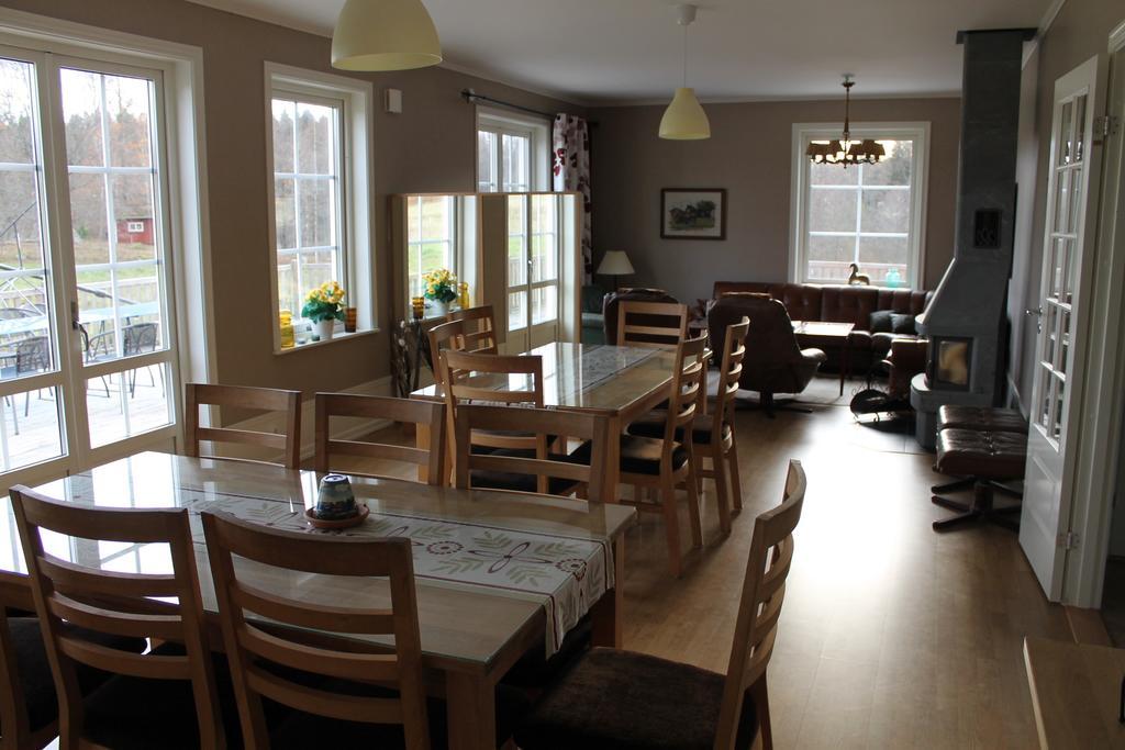 Rocklösa Gård Hotell Ollosa Rum bild