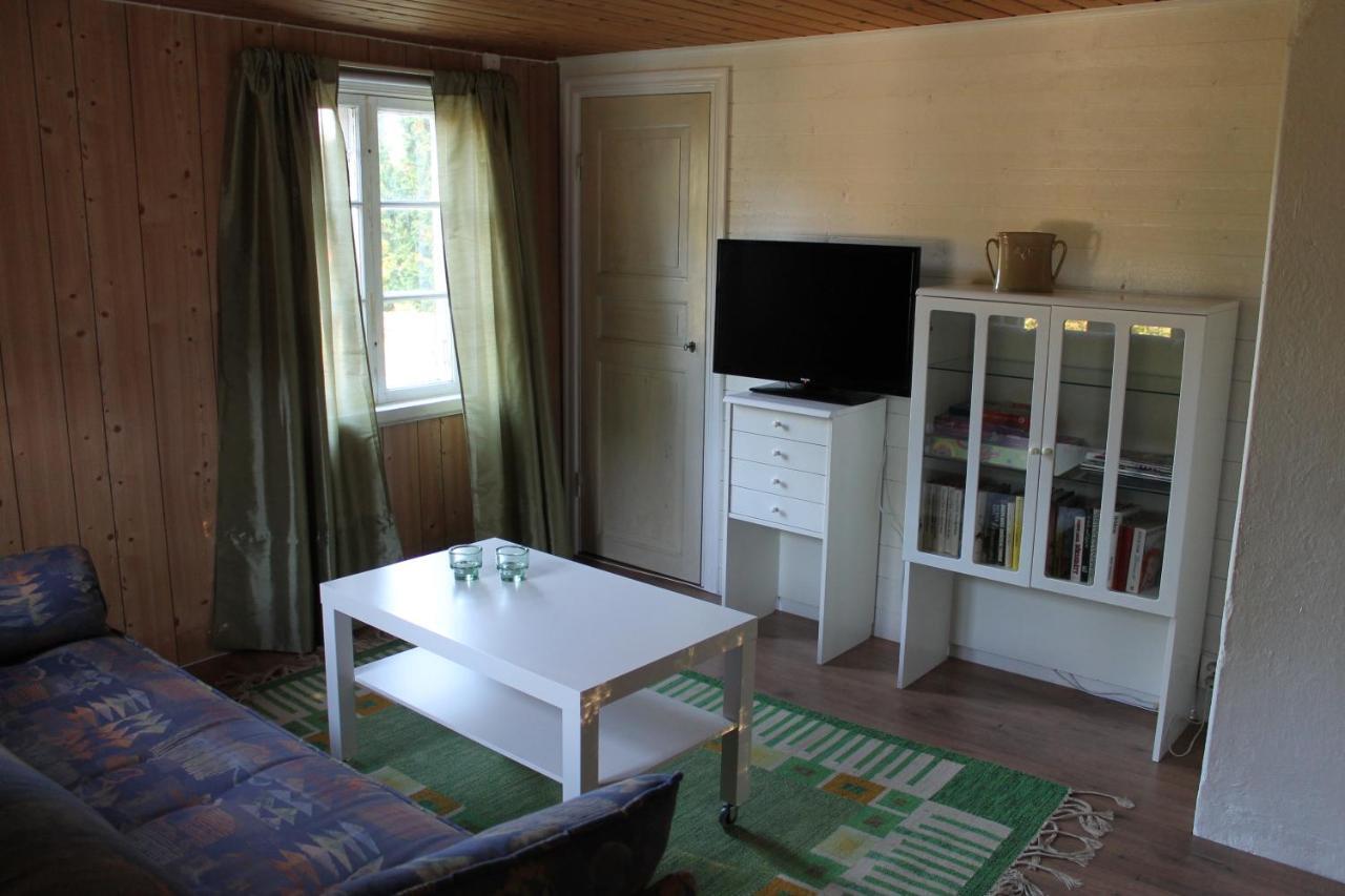 Rocklösa Gård Hotell Ollosa Rum bild